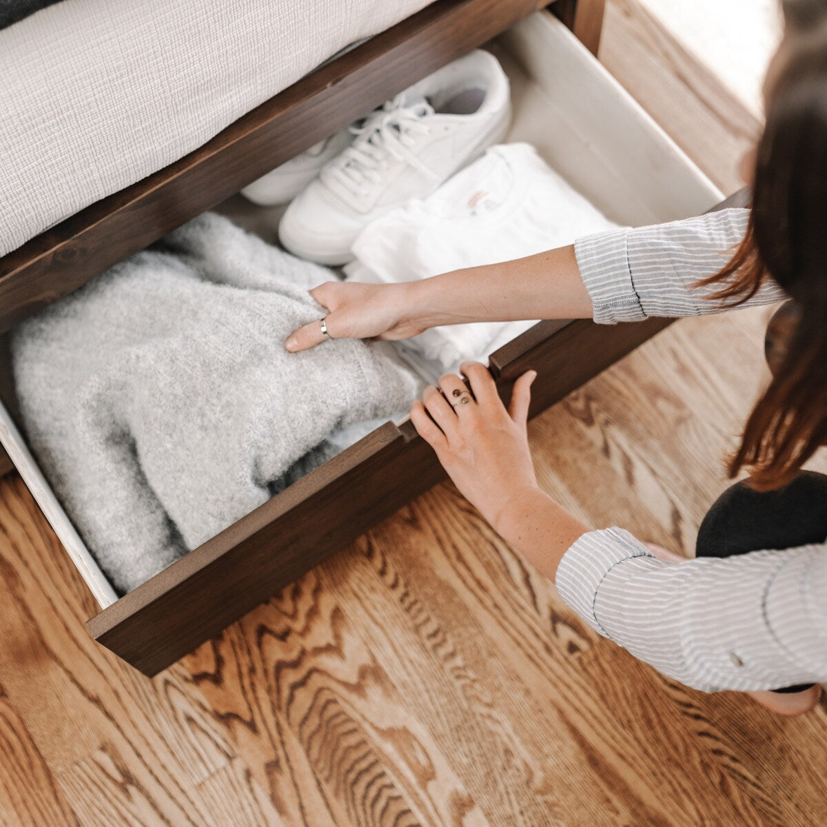 Kotter Home Solid Wood Walnut Platform Storage Bed