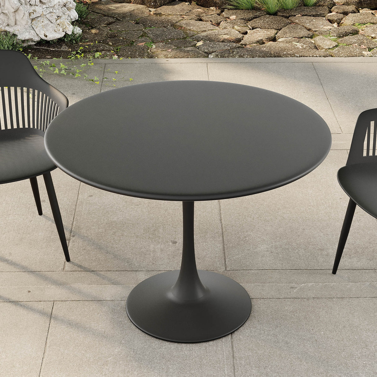 Kurv Indoor/Outdoor 39" Bistro Table