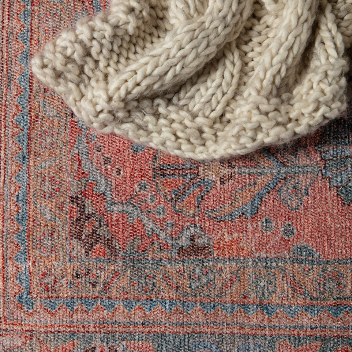Machine Washable Gracewood Hollow Cumper Pink/ Light Blue Medallion Area Rug