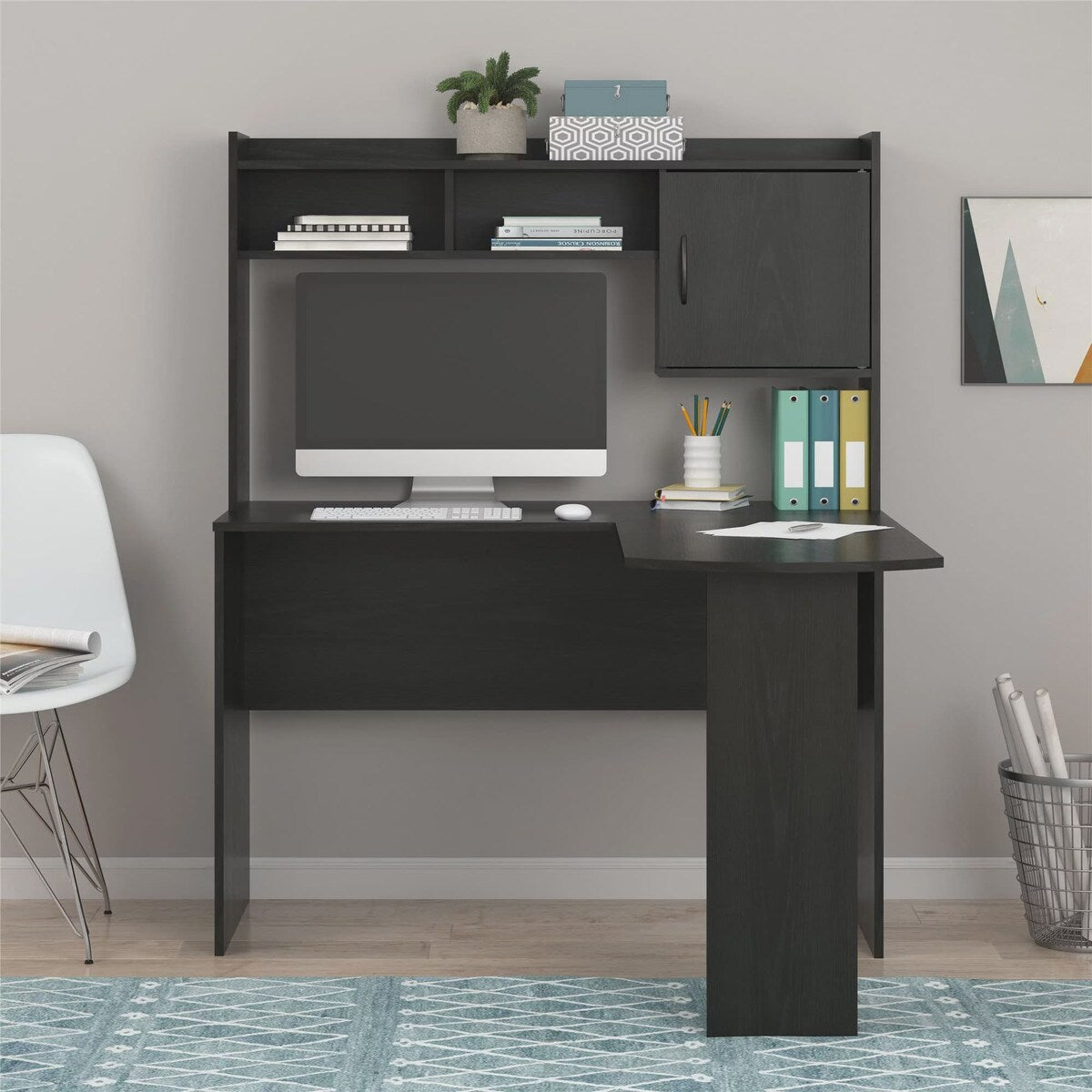L-Shaped Desk with Hutch
