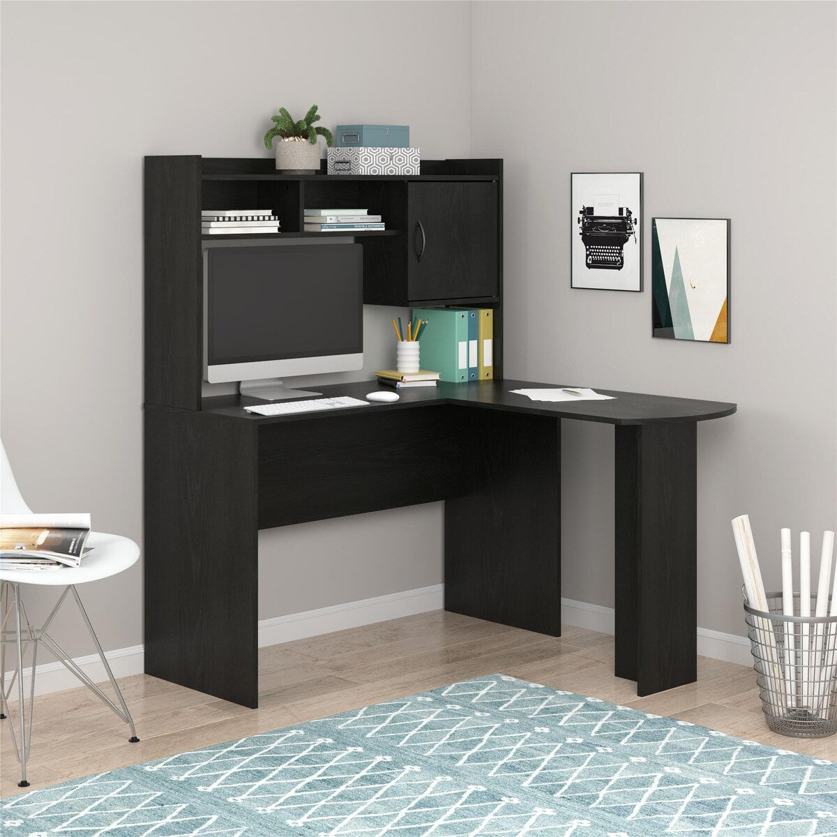 L-Shaped Desk with Hutch