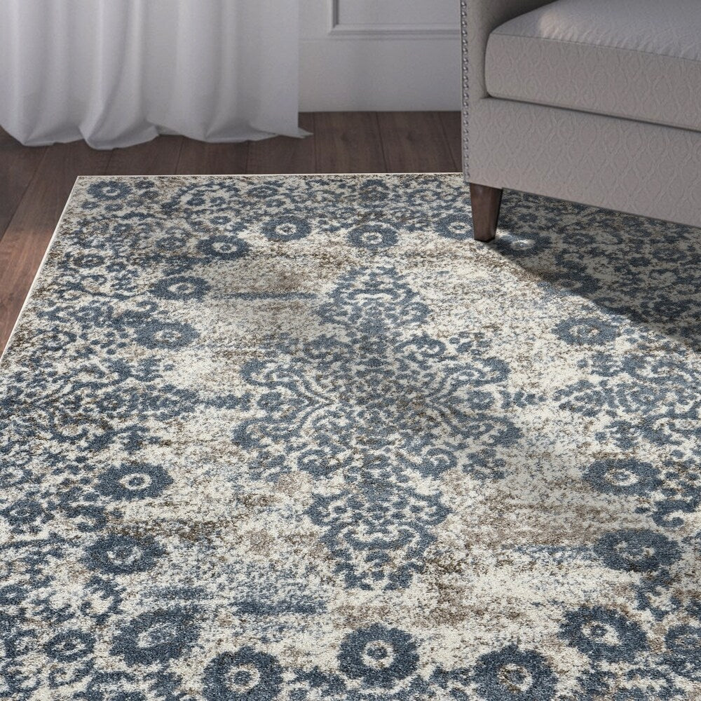 Sevita Gardenia / Blue Area Rug ( 5'2" x 7'2" ) - 5'2" x 7'2"