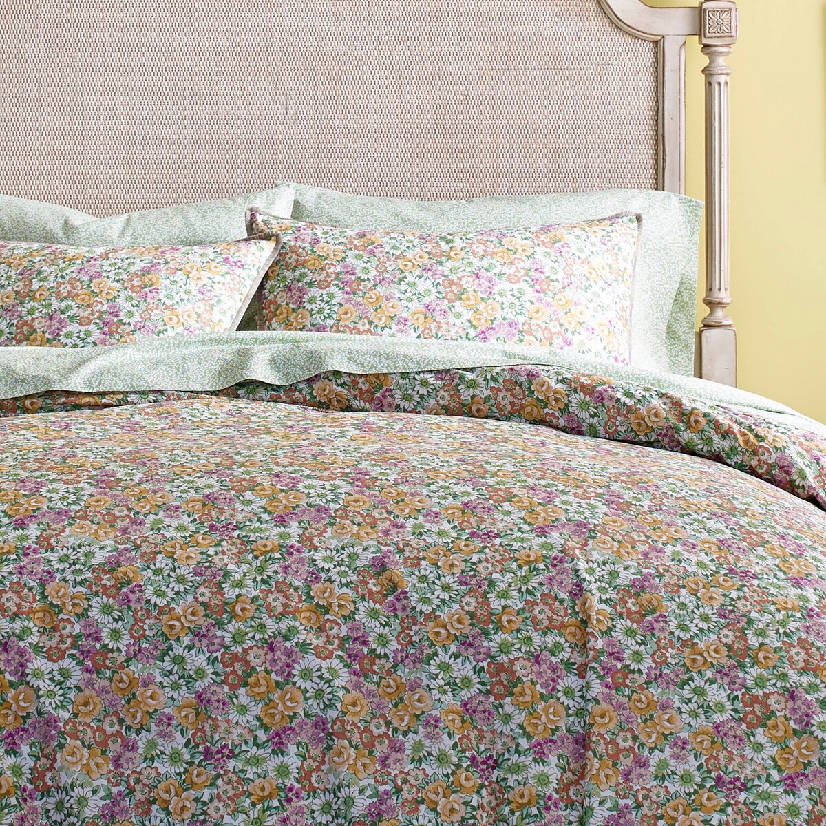 Lady Pepperell King Cristina Comforter Set