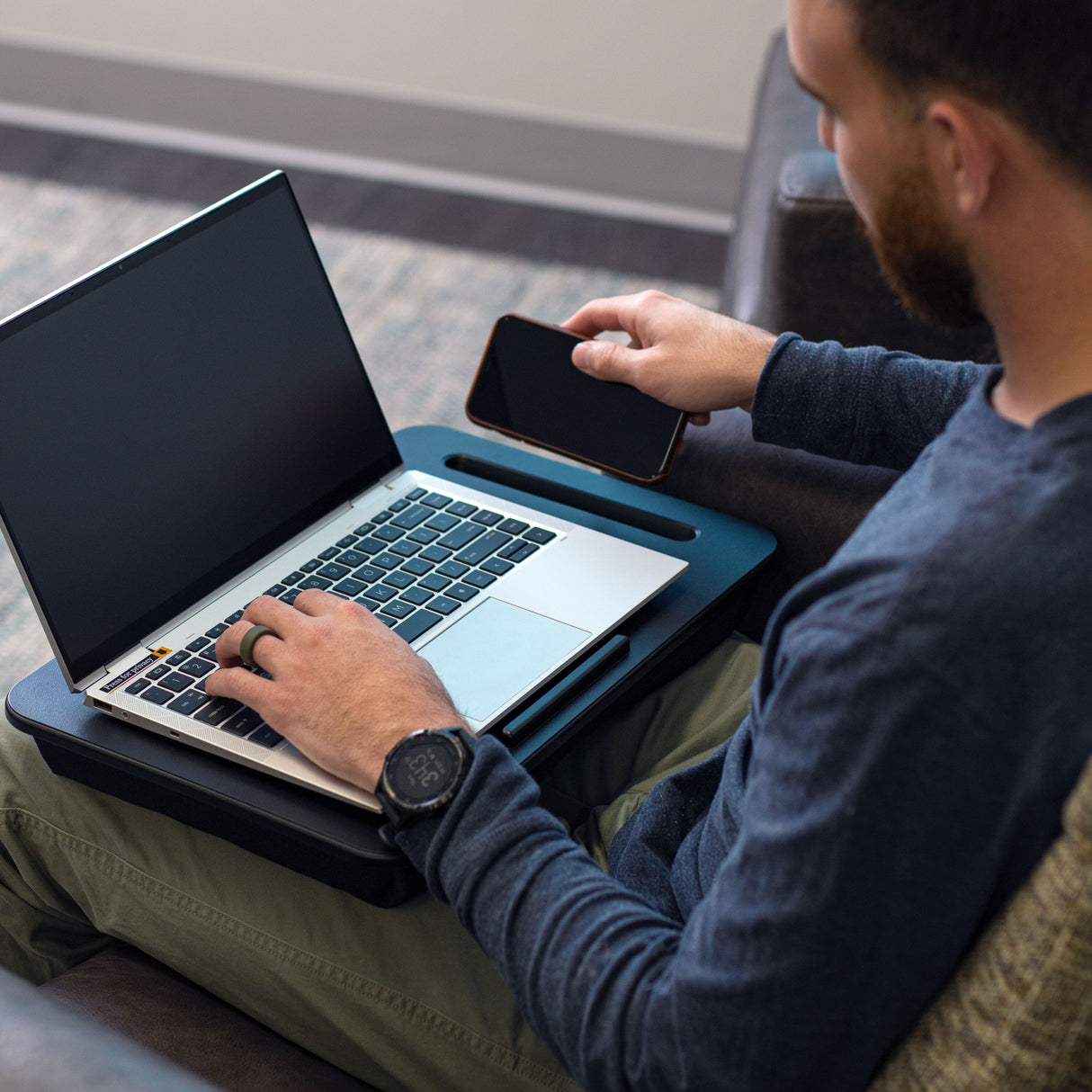 LapGear Sidekick Lap Desk with phone holder