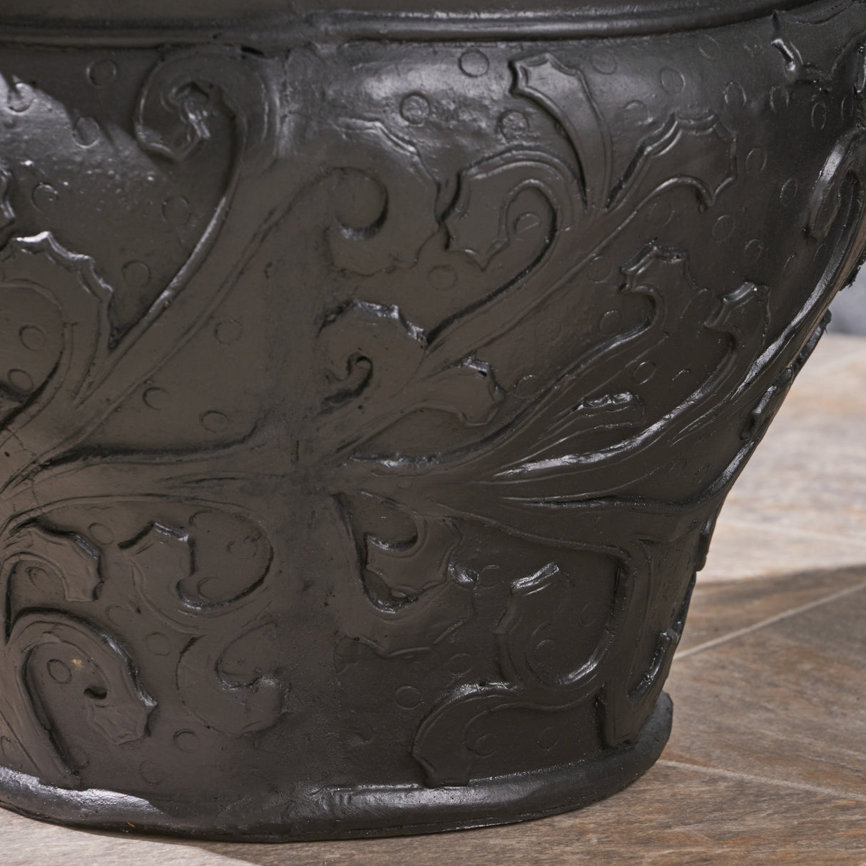 Largo Roman Botanical Round Lightweight Concrete Garden Urn Planter Pot by Christopher Knight Home