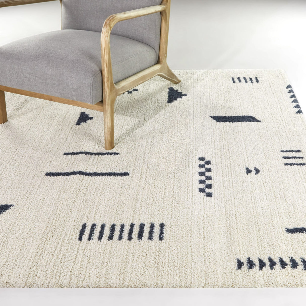 Laurence Abstract Shape Area Rug