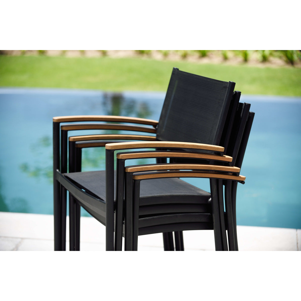 LifestyleGarden 5pc Outdoor Gard Round Dining Set