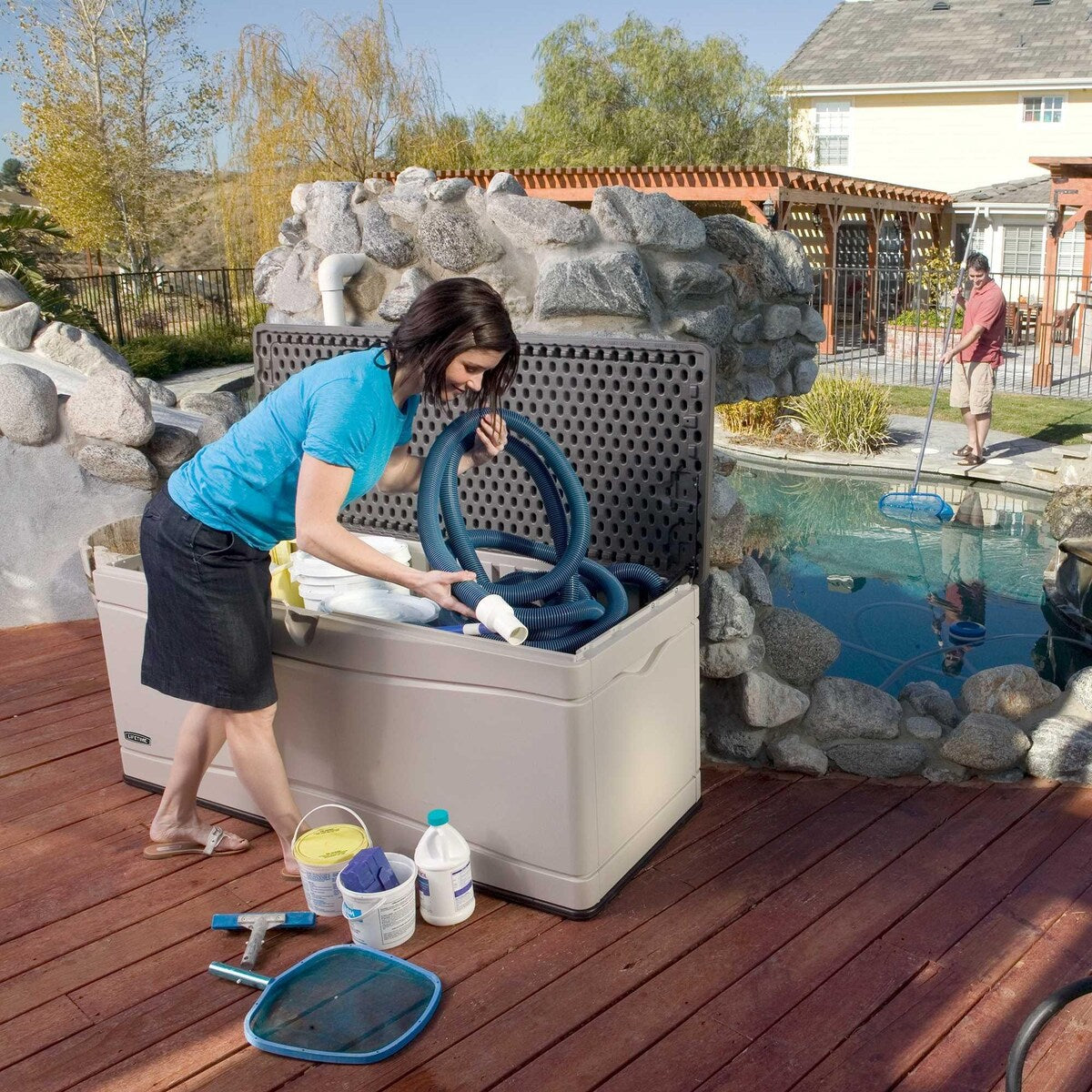 Lifetime Heavy-Duty Outdoor Storage Deck Box (130 Gallon)