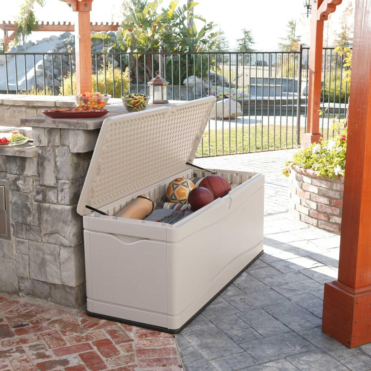 Lifetime Heavy-Duty Outdoor Storage Deck Box (130 Gallon)