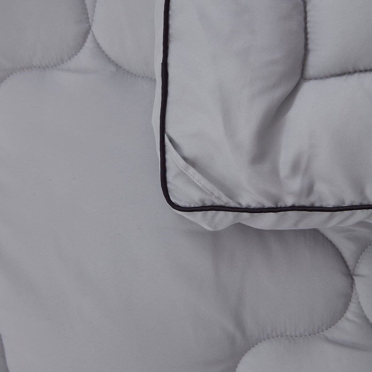 Lightweight Comforter Queen,Soft Down Alternative Solid Comforter,Thin Microfiber Reversible Cloud Pattern Bedding Comforter