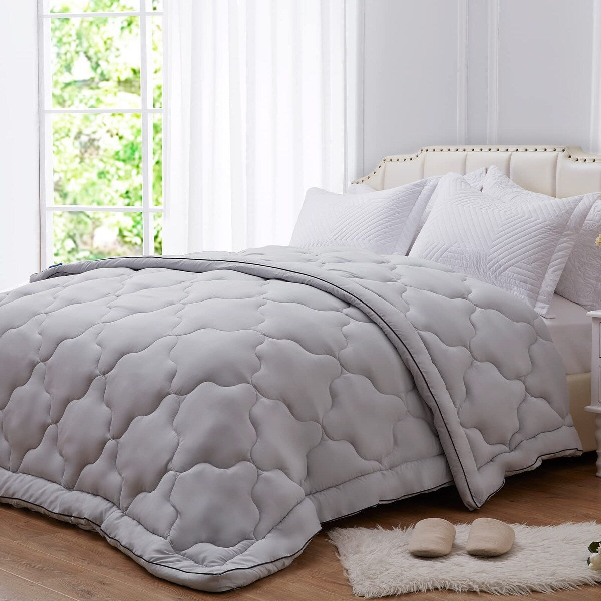 Lightweight Comforter Queen,Soft Down Alternative Solid Comforter,Thin Microfiber Reversible Cloud Pattern Bedding Comforter