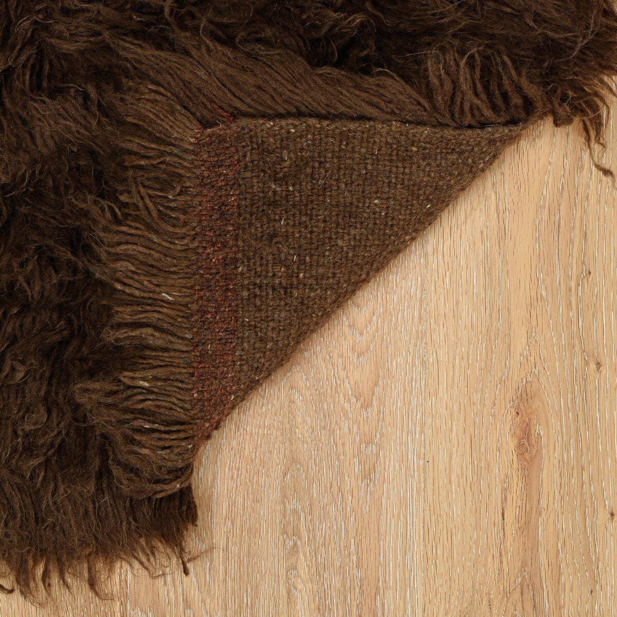 Linon Flokati Super Heavy Cocoa Area Rug (7' x 10') - 7' x 10'
