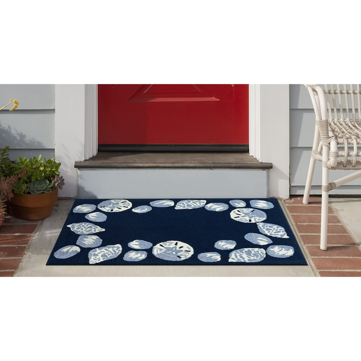 Liora Manne Capri Seashell Border Indoor/Outdoor Rug Navy