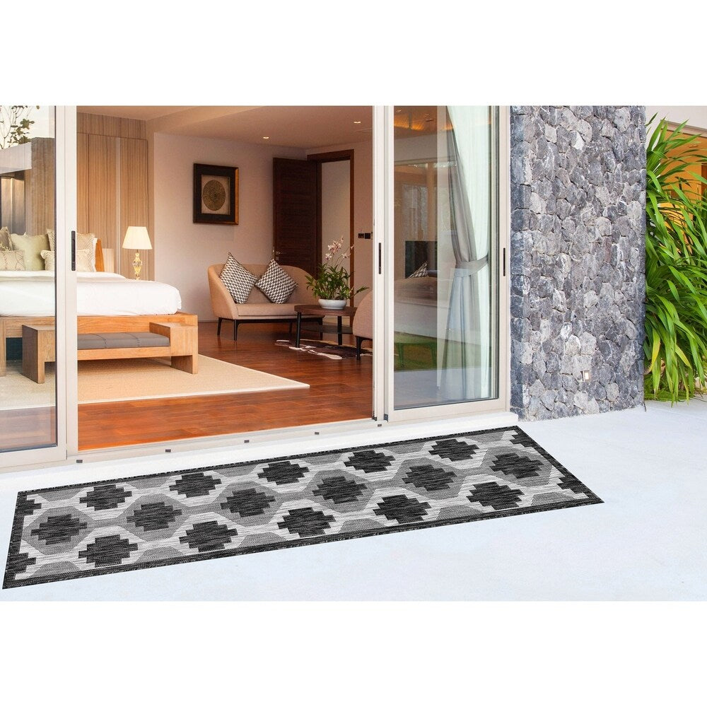 Churchill Black Geo Indoor/ Outdoor Rug by Havenside Home