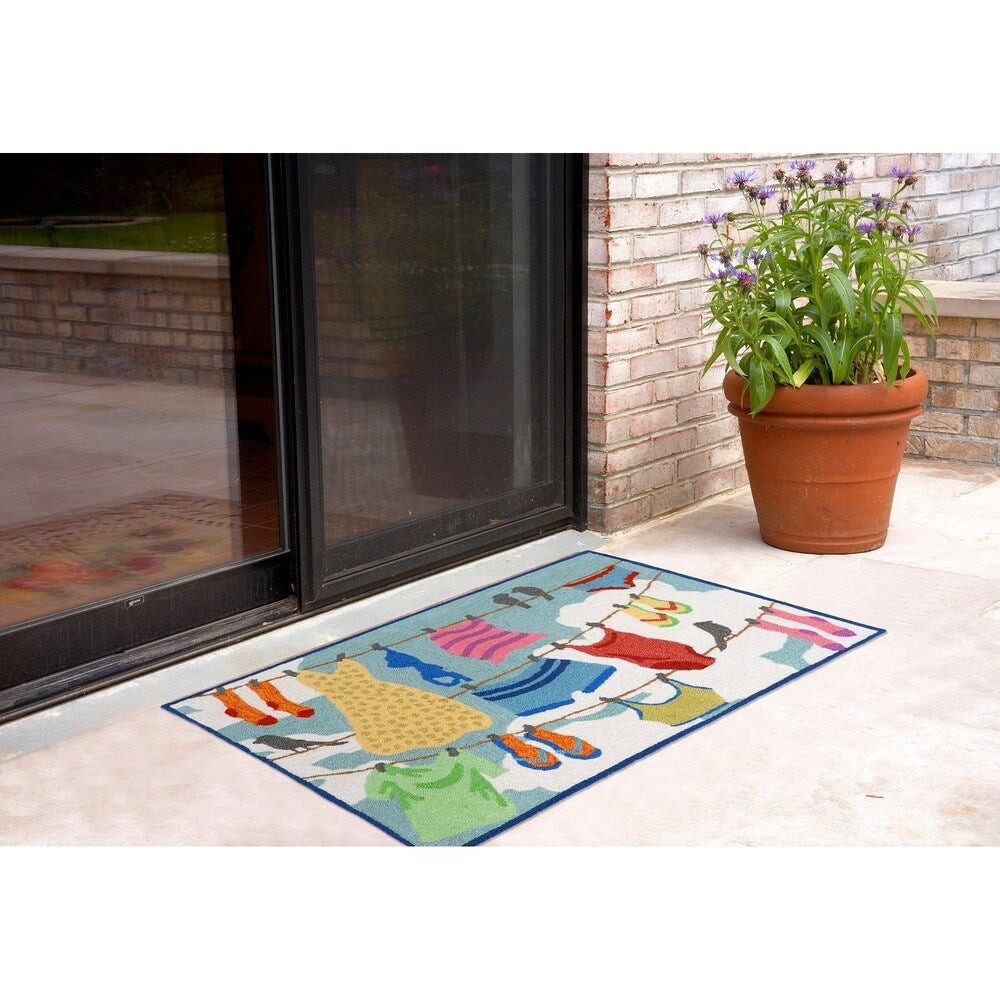 Liora Manne Frontporch Clothes Line Indoor/Outdoor Rug Multi 20"X30"