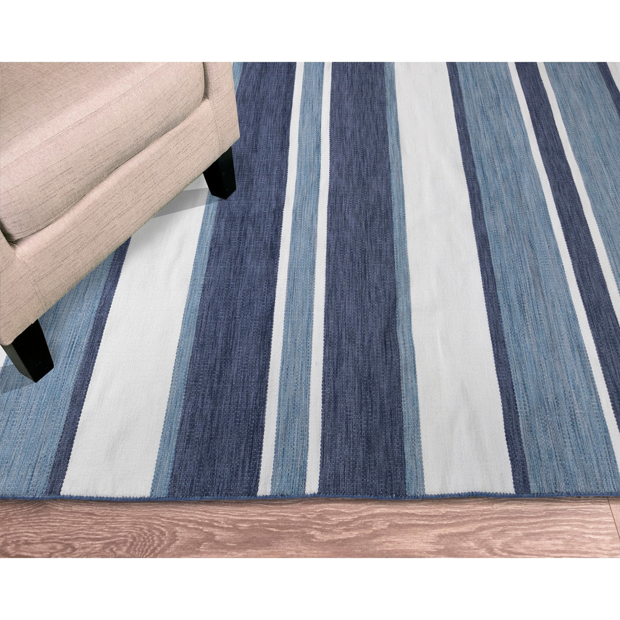 Liora Manne Sorrento Boat Stripe Indoor/Outdoor Rug