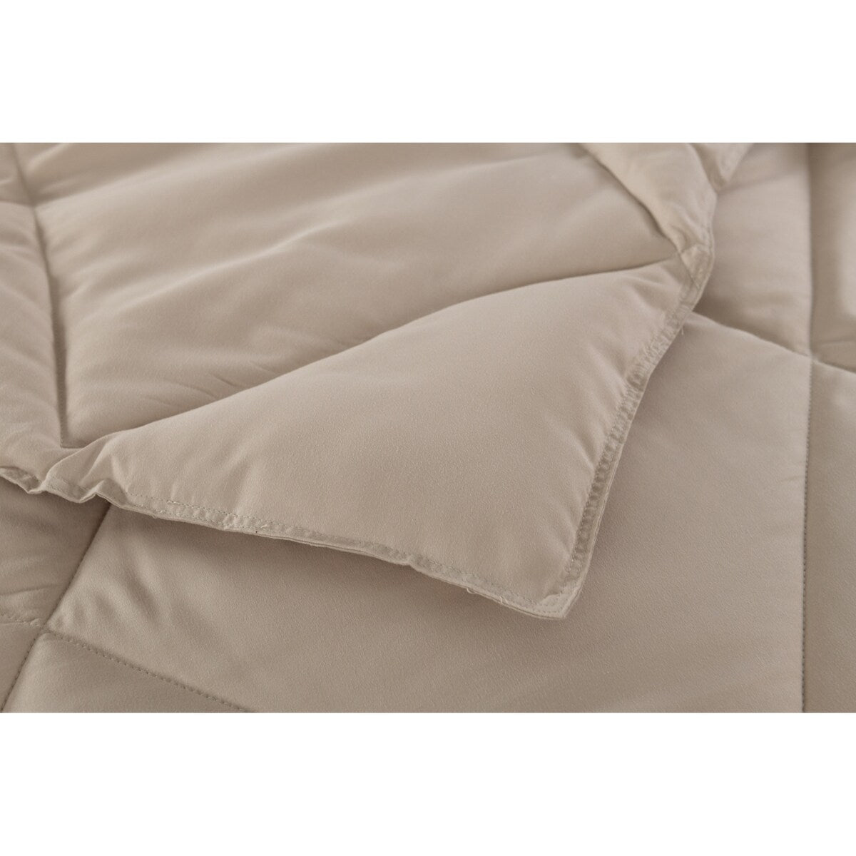 Stayclean Bacteria Inhibiting Diamond Stitch Comforter Set