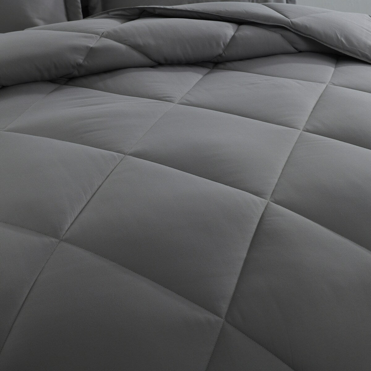 Stayclean Bacteria Inhibiting Diamond Stitch Comforter Set