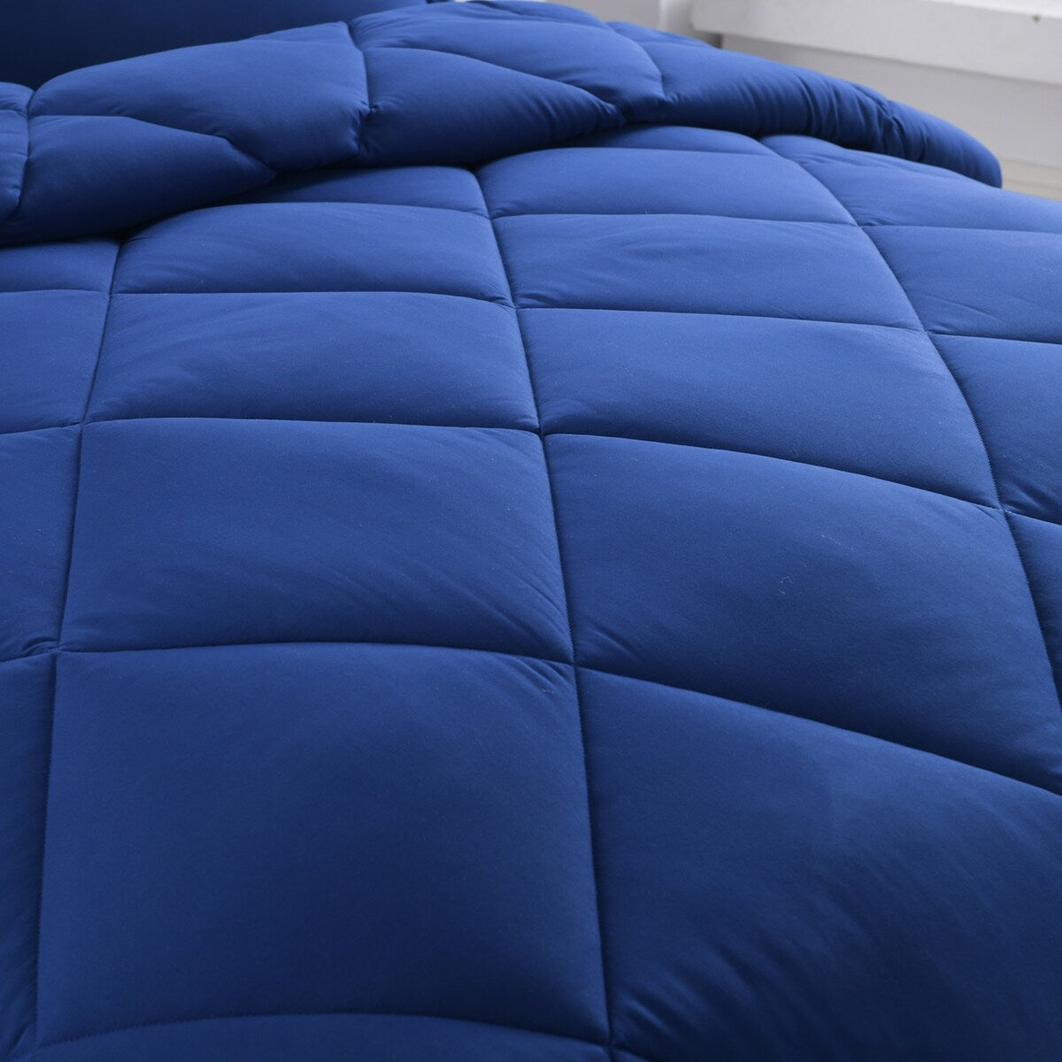 Stayclean Bacteria Inhibiting Diamond Stitch Comforter Set