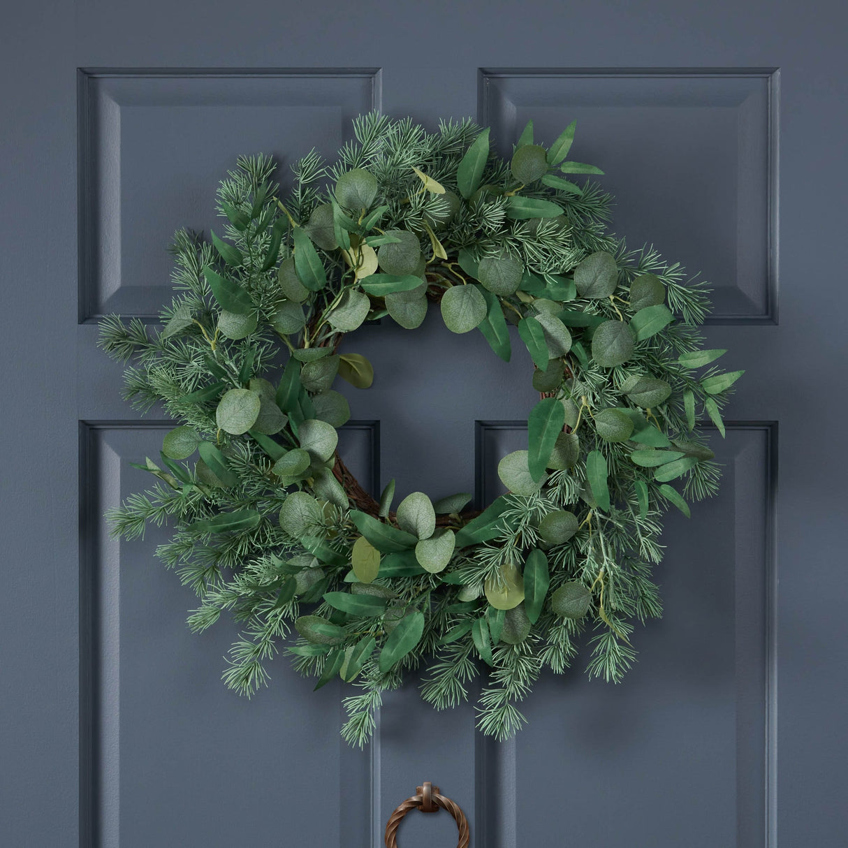 Loveren 24.5" Eucalyptus and Fir Artificial Wreath by Christopher Knight Home - Green