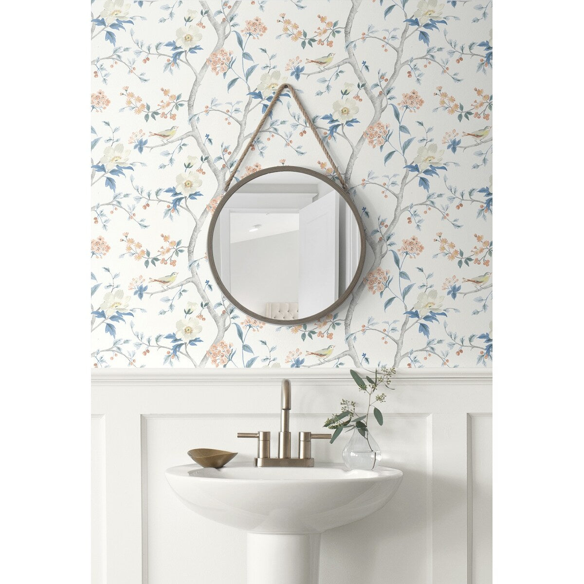Luxe Haven Floral Trail Peel and Stick Wallpaper