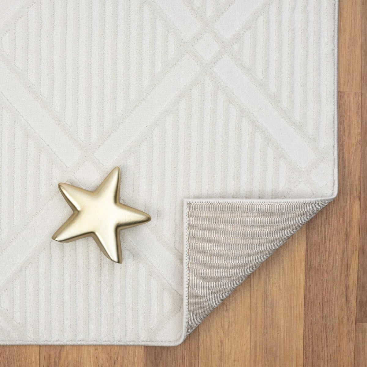 Luxe Weavers Geometric Diamond Shaped Area Rug, Medium Pile Indoor Carpet