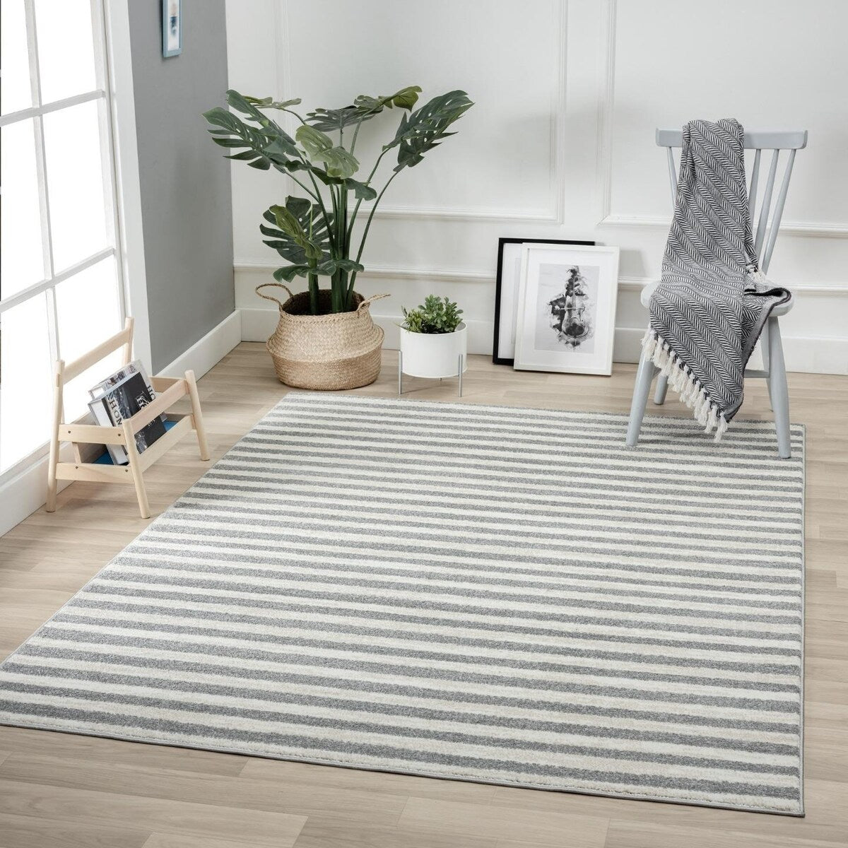 Luxe Weavers Moroccan Lines Area Rug for Bedrooms
