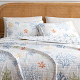 Luxurious Pastel Coral Pattern Microfiber Quilt Set With Shams