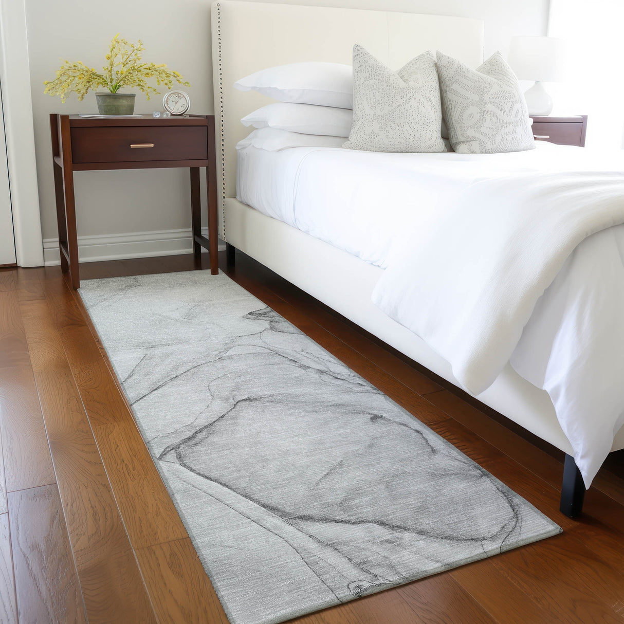 Machine Washable Indoor/ Outdoor Abstract Chantille Rug