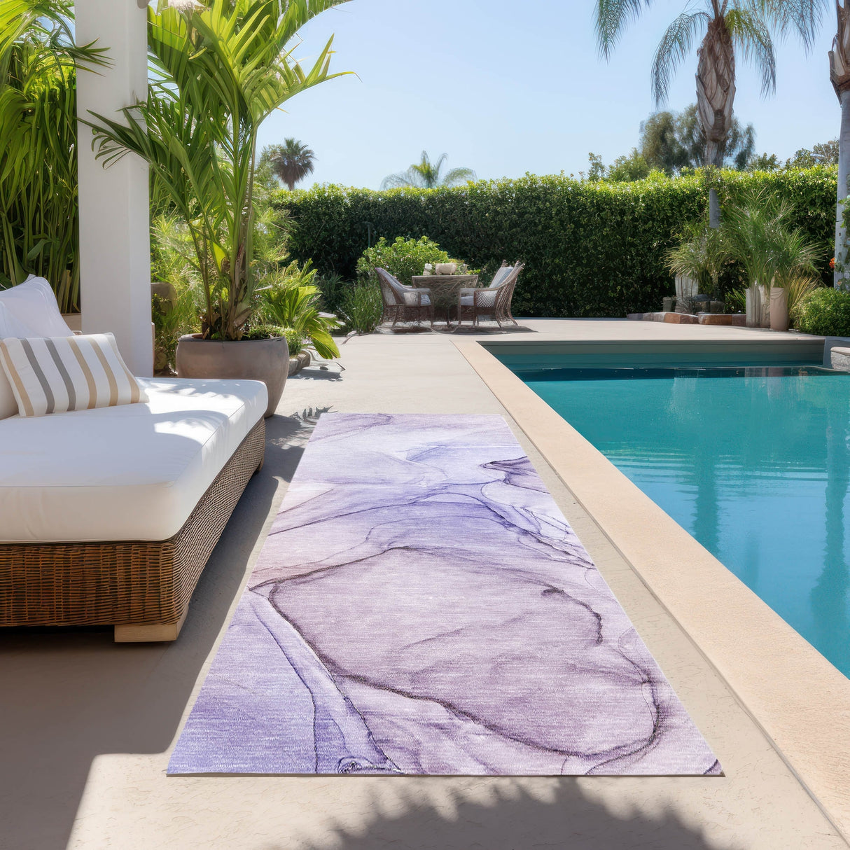 Machine Washable Indoor/ Outdoor Abstract Chantille Rug