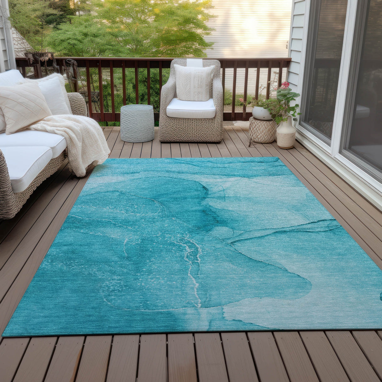 Machine Washable Indoor/ Outdoor Abstract Chantille Rug