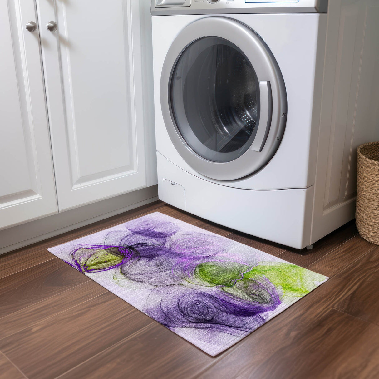 Machine Washable Indoor/ Outdoor Abstract Circles Chantille Rug