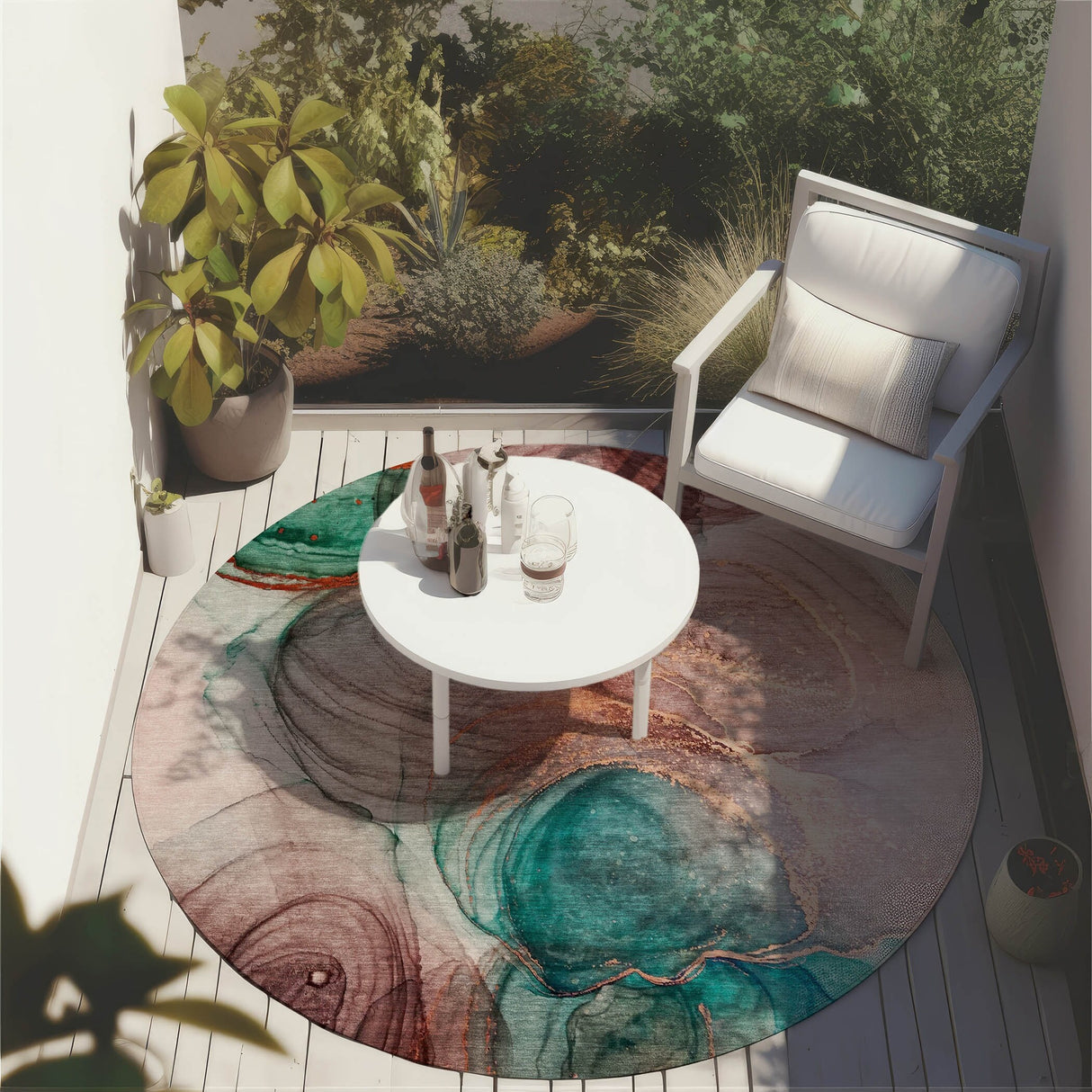 Machine Washable Indoor/ Outdoor Abstract Circles Chantille Rug
