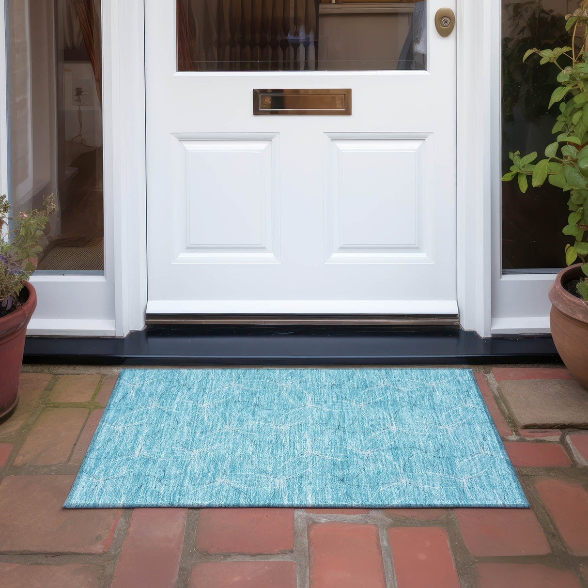 Machine Washable Indoor/ Outdoor Abstract Contemporary Chantille Rug