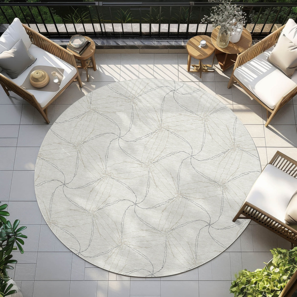 Machine Washable Indoor/ Outdoor Abstract Contemporary Chantille Rug