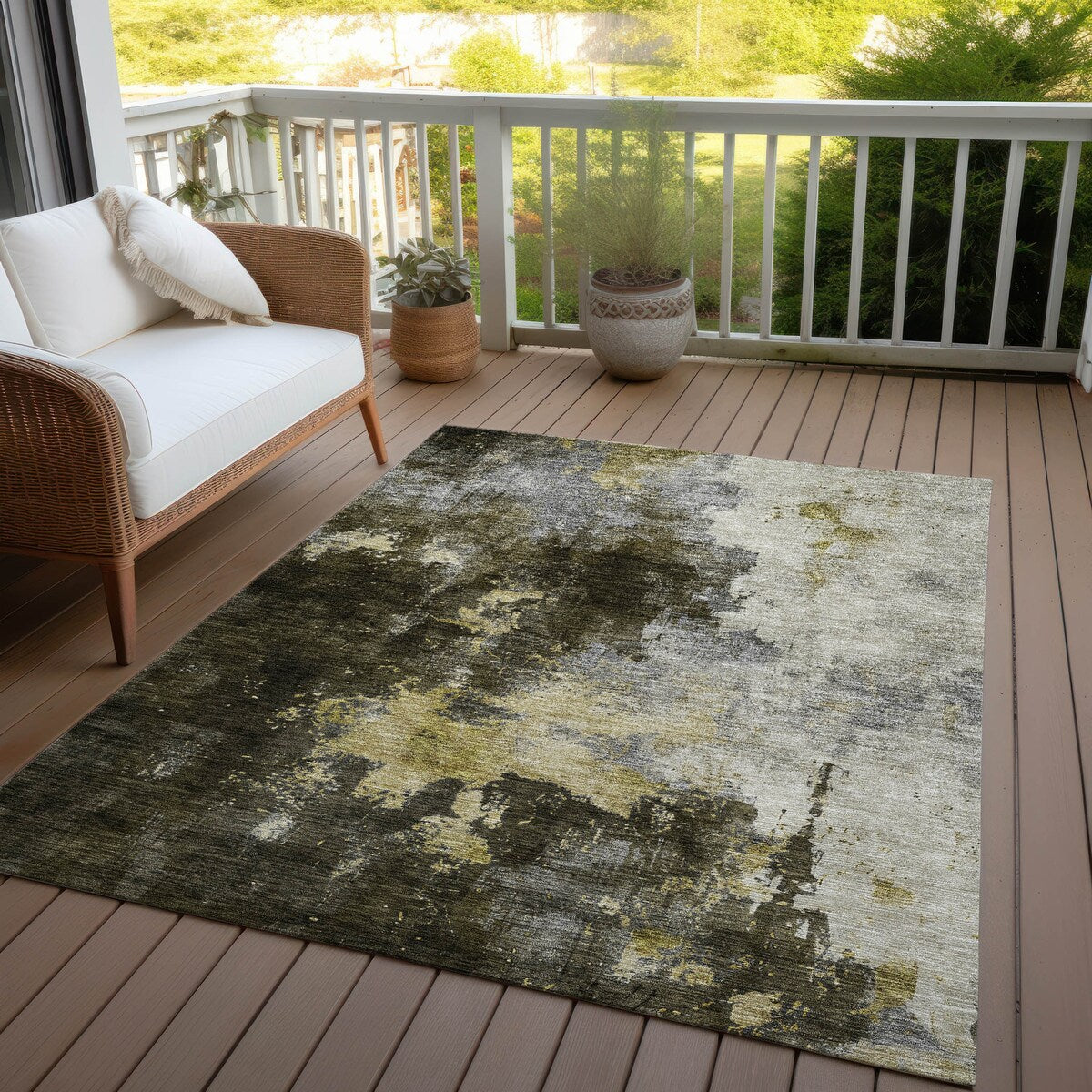 Machine Washable Indoor/ Outdoor Abstract Modern Chantille Rug