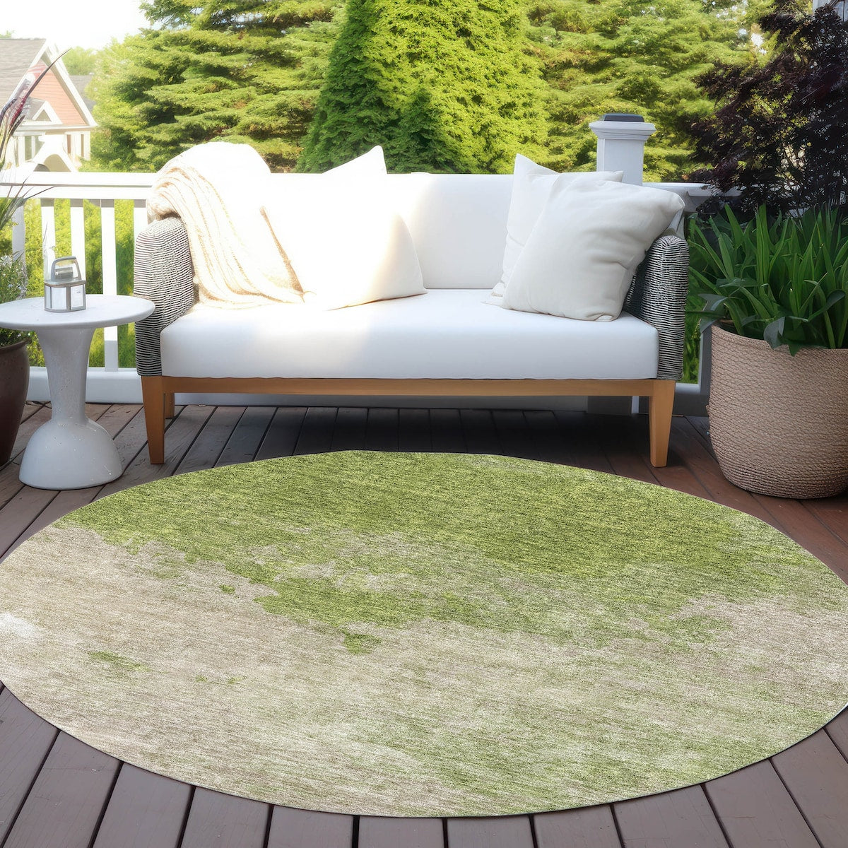 Machine Washable Indoor/ Outdoor Abstract Modern Chantille Rug
