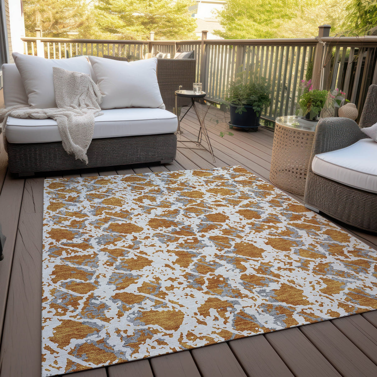 Machine Washable Indoor/ Outdoor Abstract Modern Chantille Rug