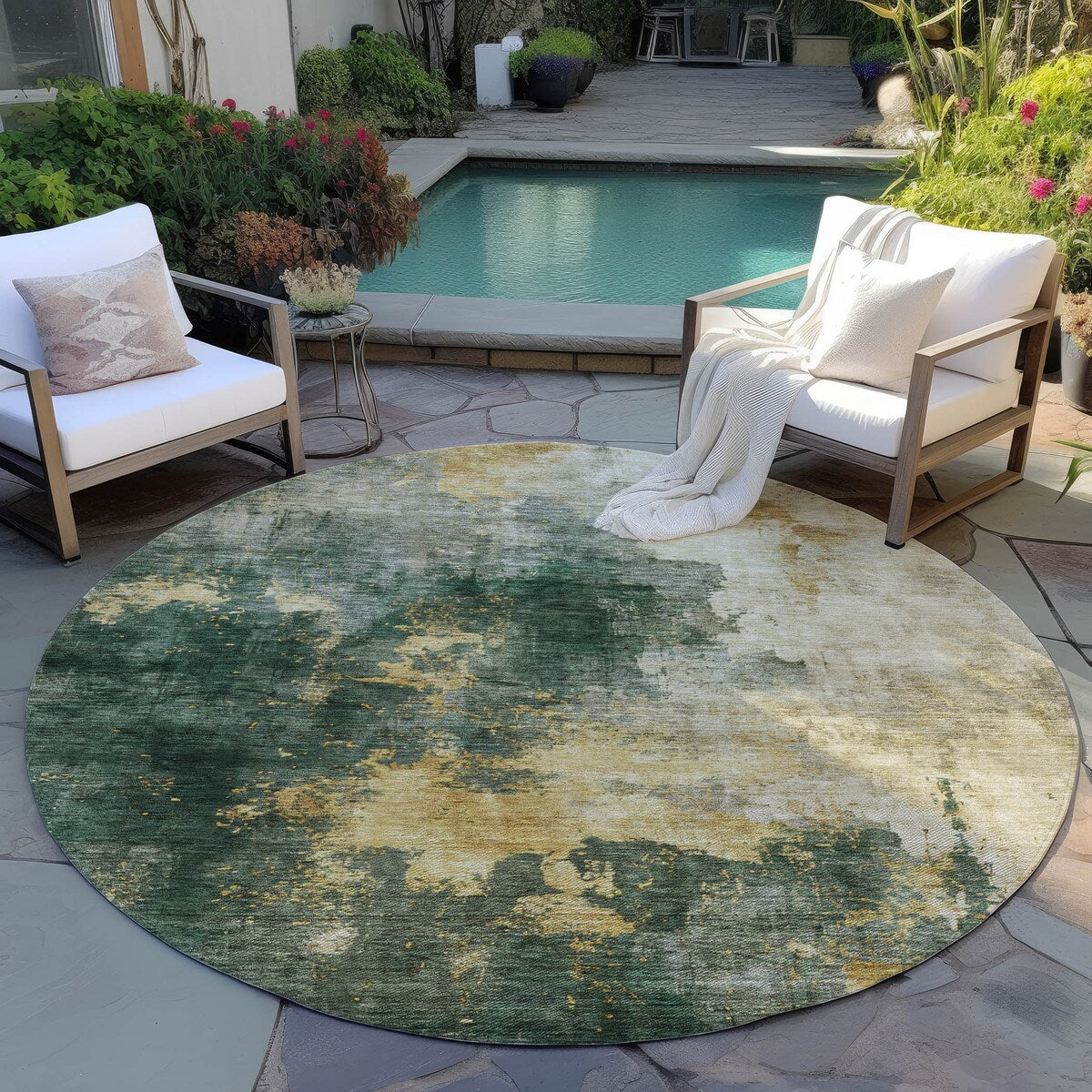 Machine Washable Indoor/ Outdoor Abstract Modern Chantille Rug