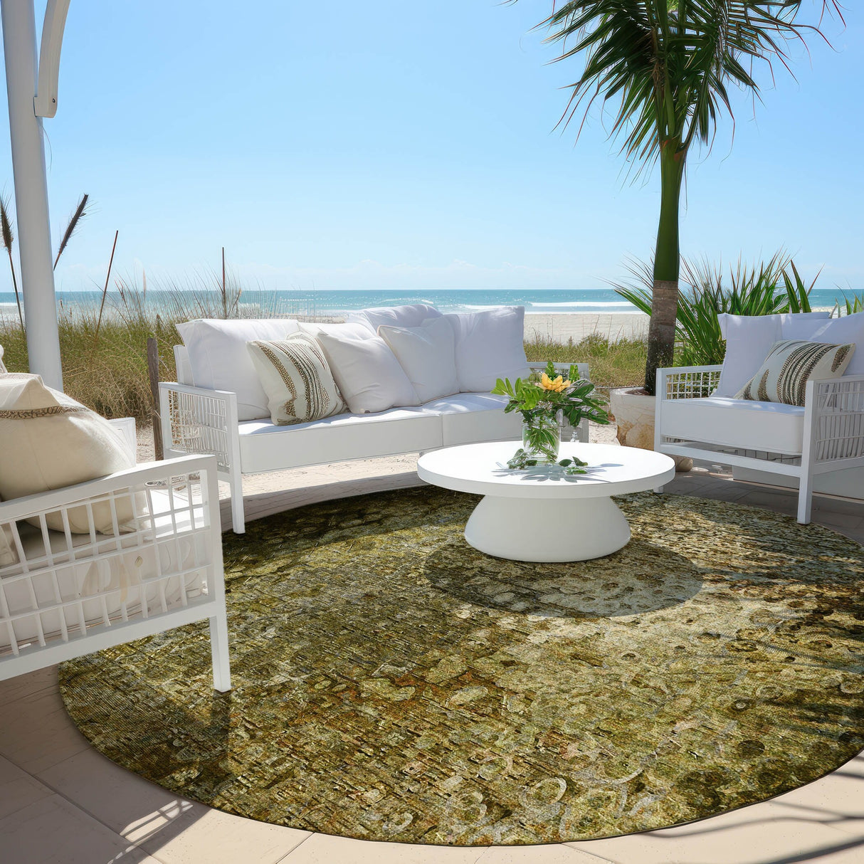 Machine Washable Indoor/ Outdoor Abstract Solid Chantille Rug