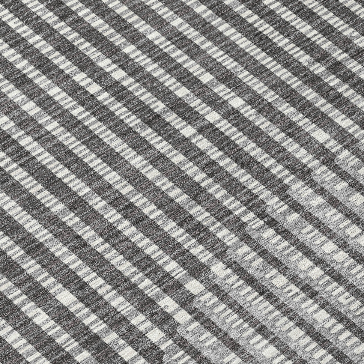 1141708039