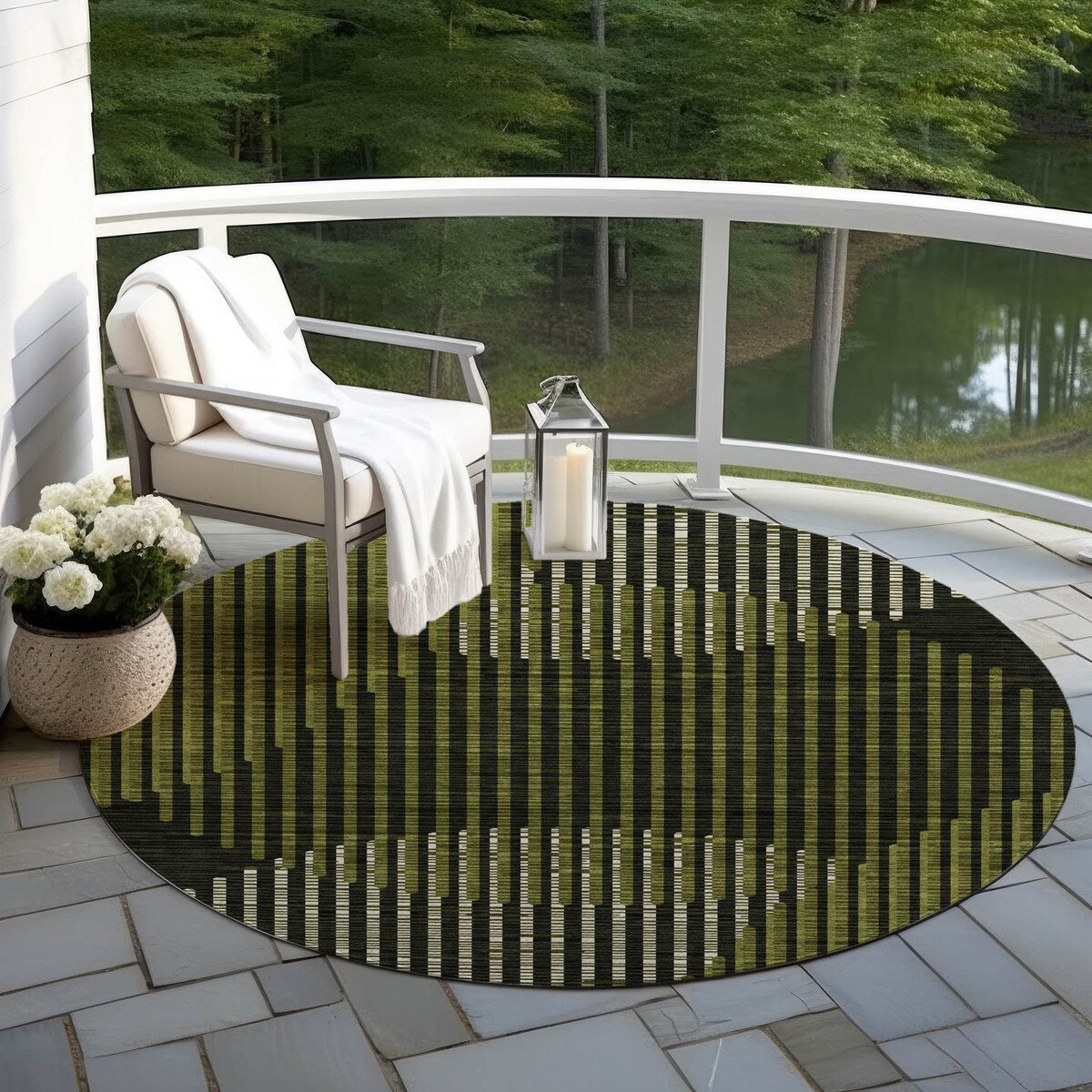 Machine Washable Indoor/ Outdoor Abstract Stripe Chantille Rug