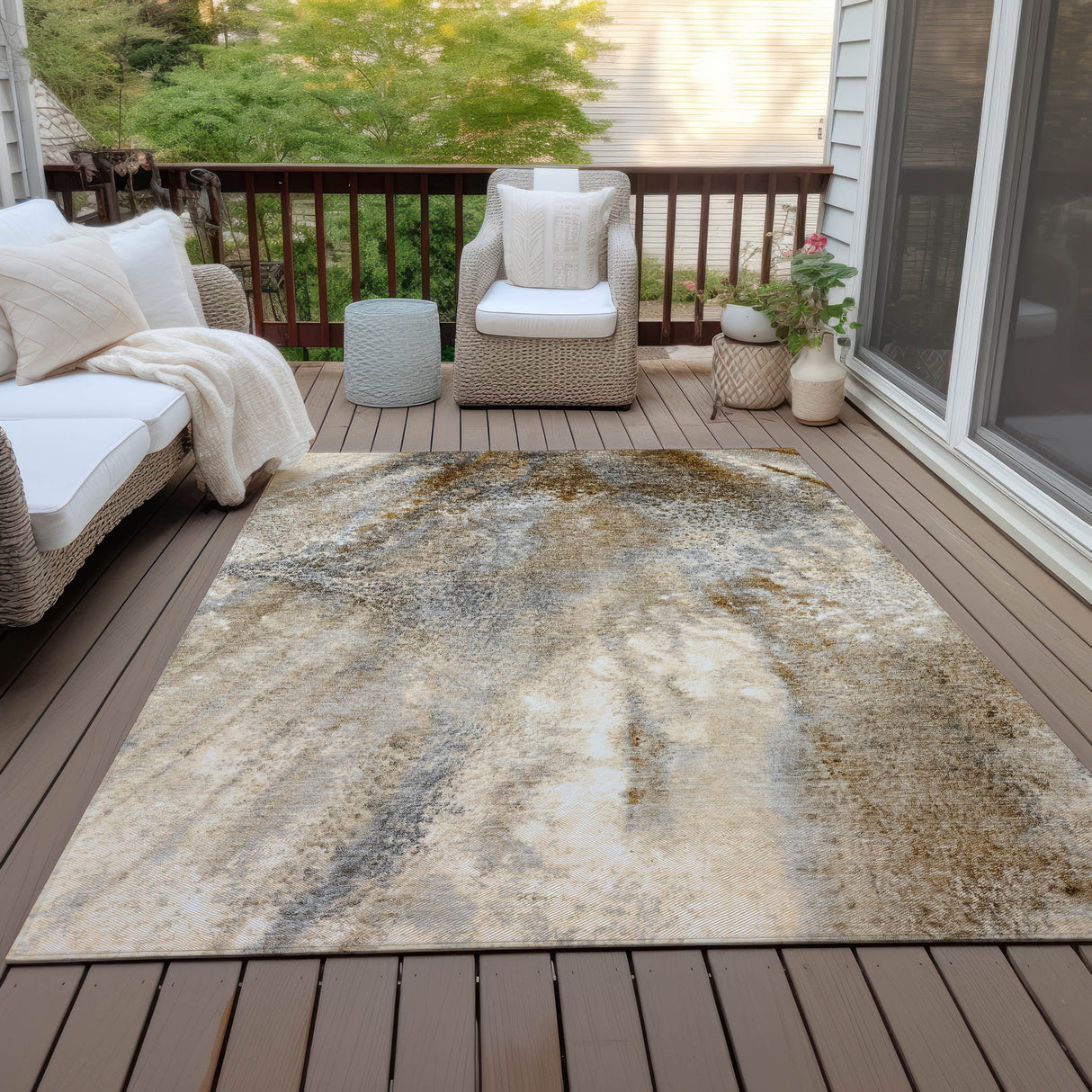 Machine Washable Indoor/ Outdoor Abstract Watercolor Chantille Rug