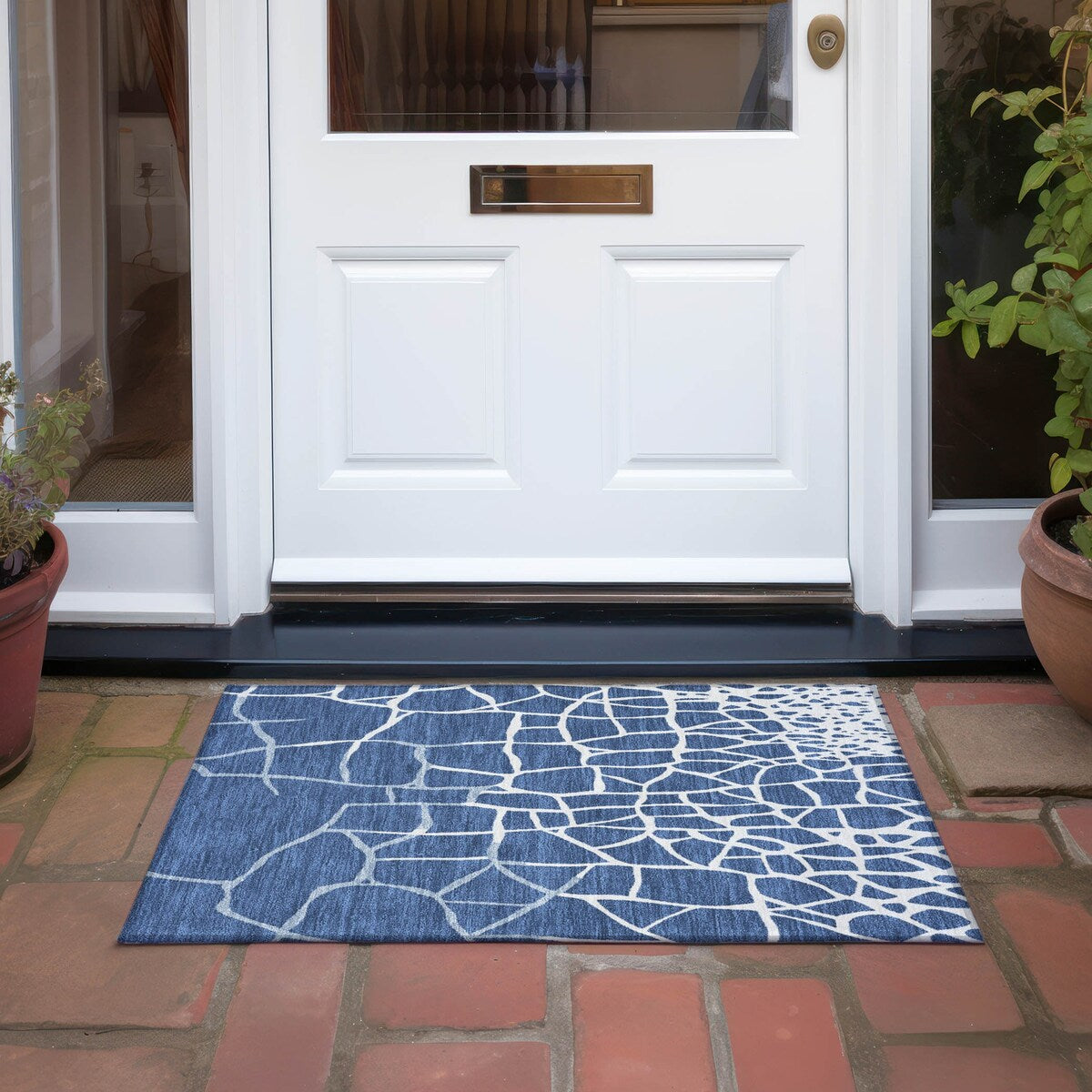 Machine Washable Indoor/ Outdoor Abstract Webby Chantille Rug