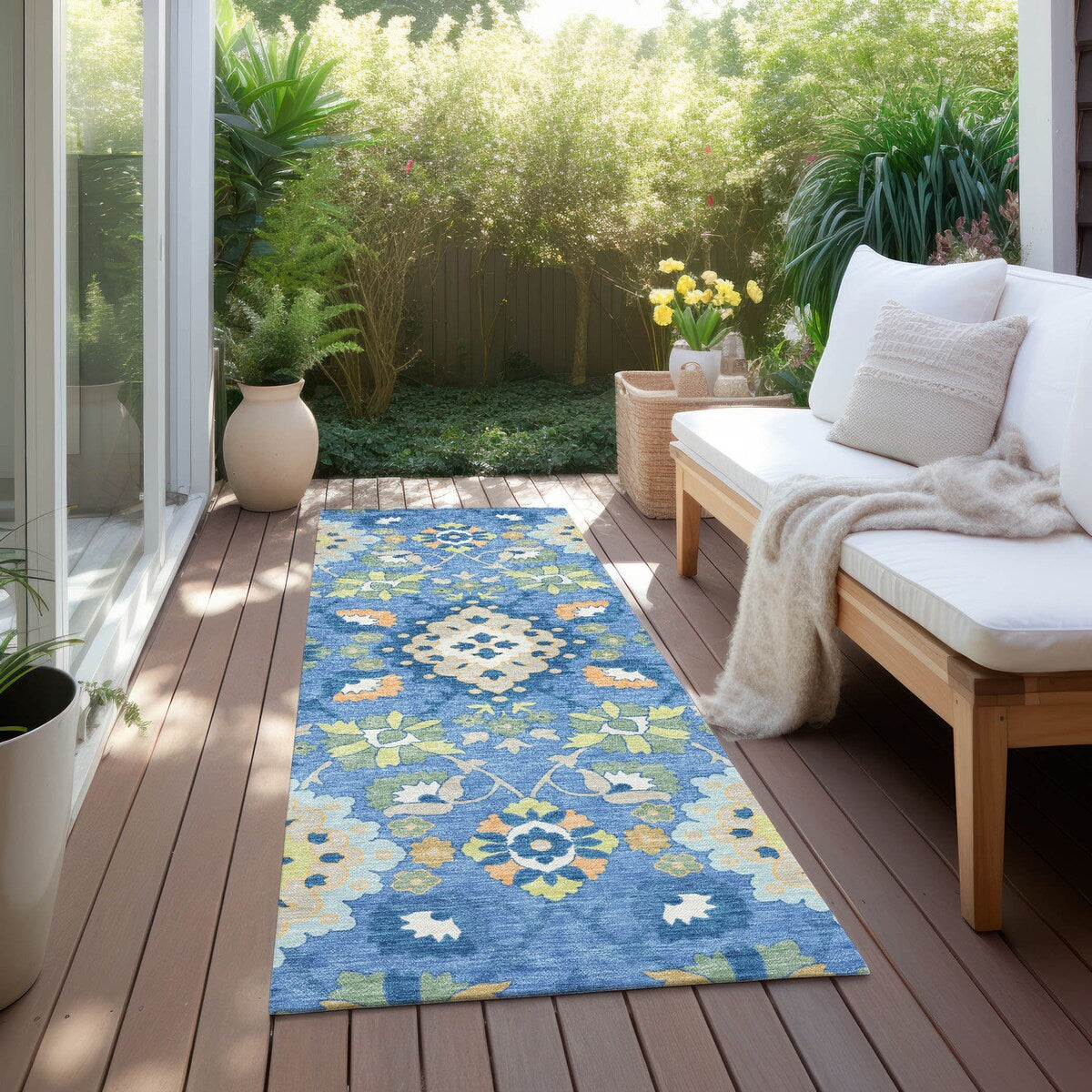 Machine Washable Indoor/ Outdoor Boho Traditional Chantille Rug