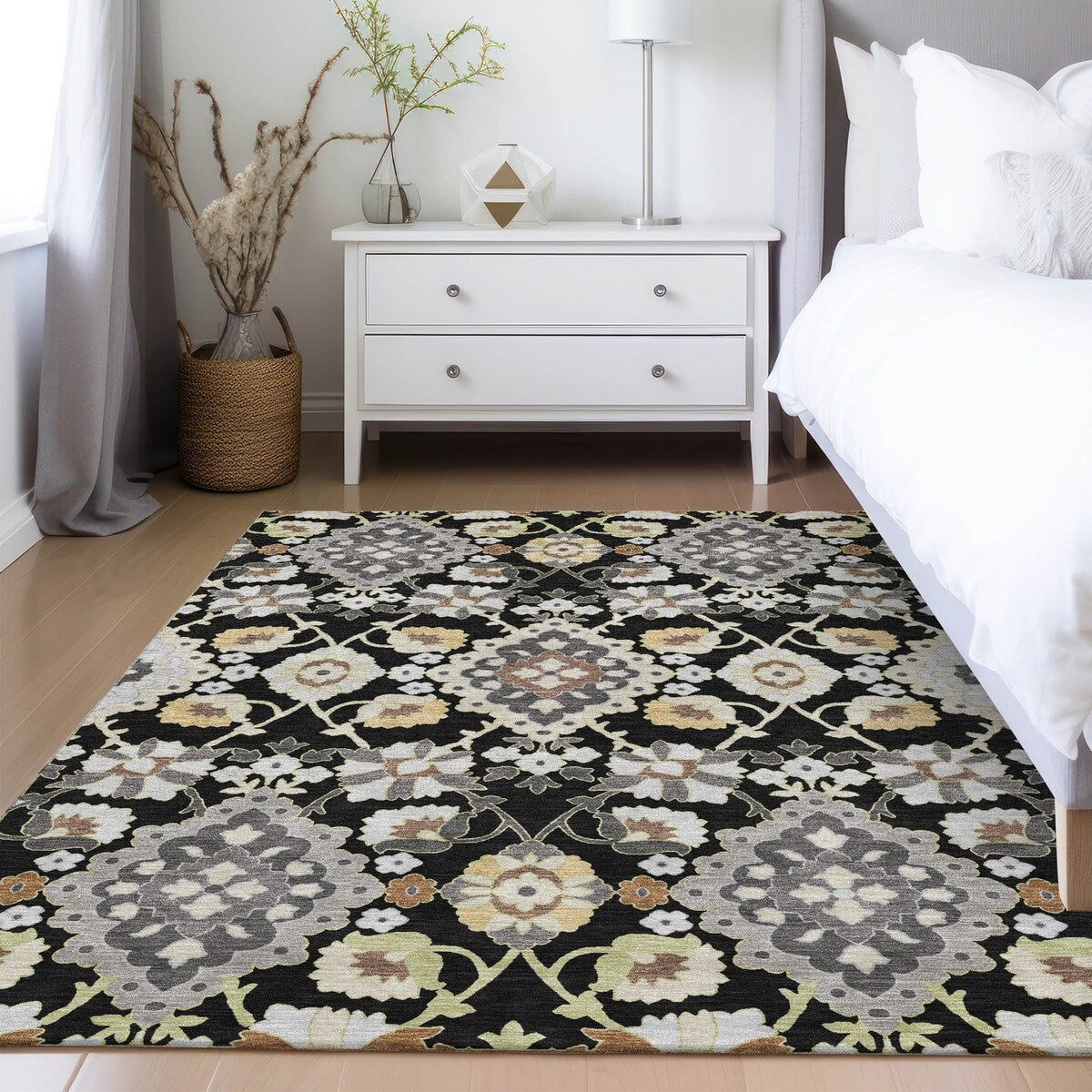 Machine Washable Indoor/ Outdoor Boho Traditional Chantille Rug