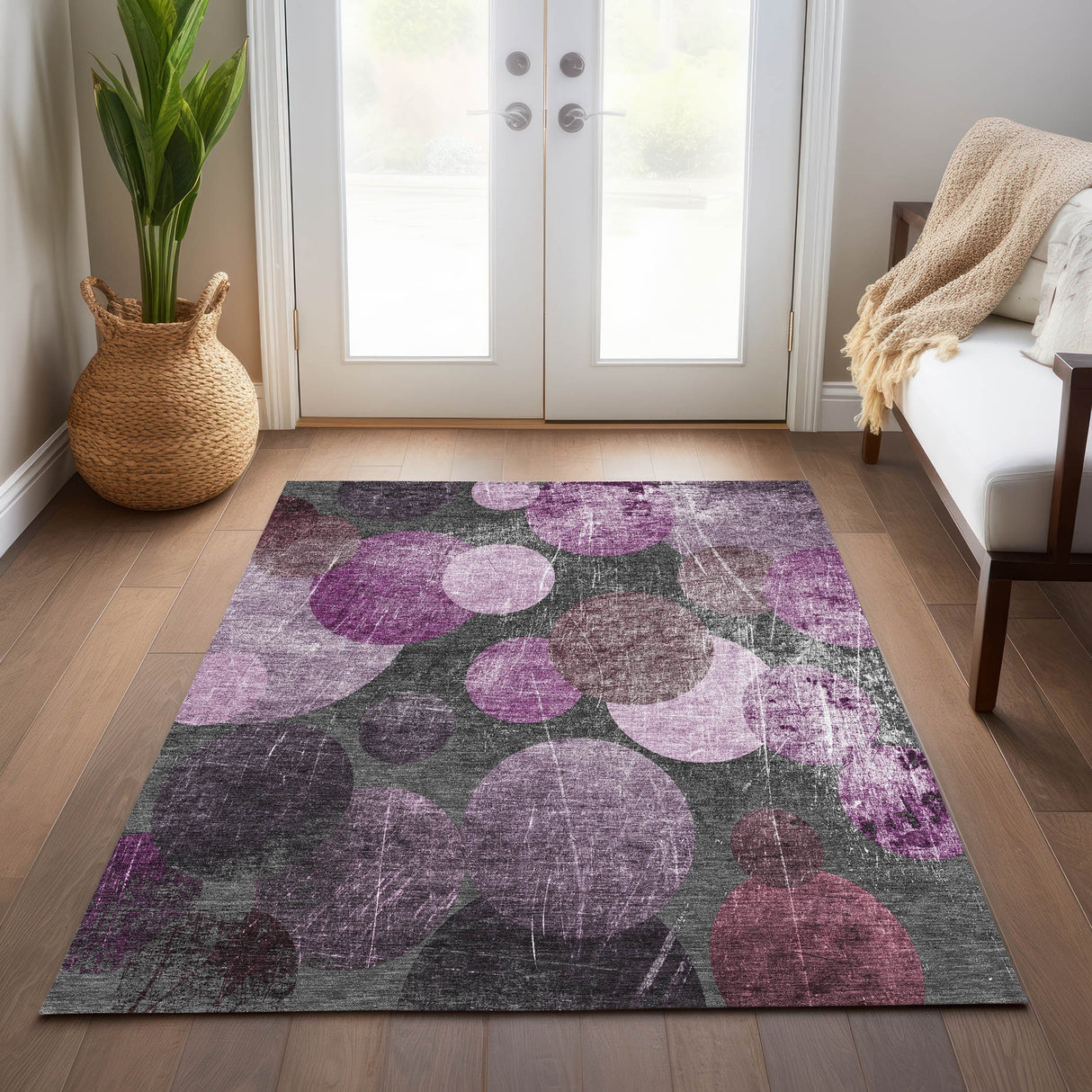 Machine Washable Indoor/ Outdoor Bubbles Chantille Rug