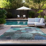 Machine Washable Indoor/ Outdoor Bubbles Chantille Rug