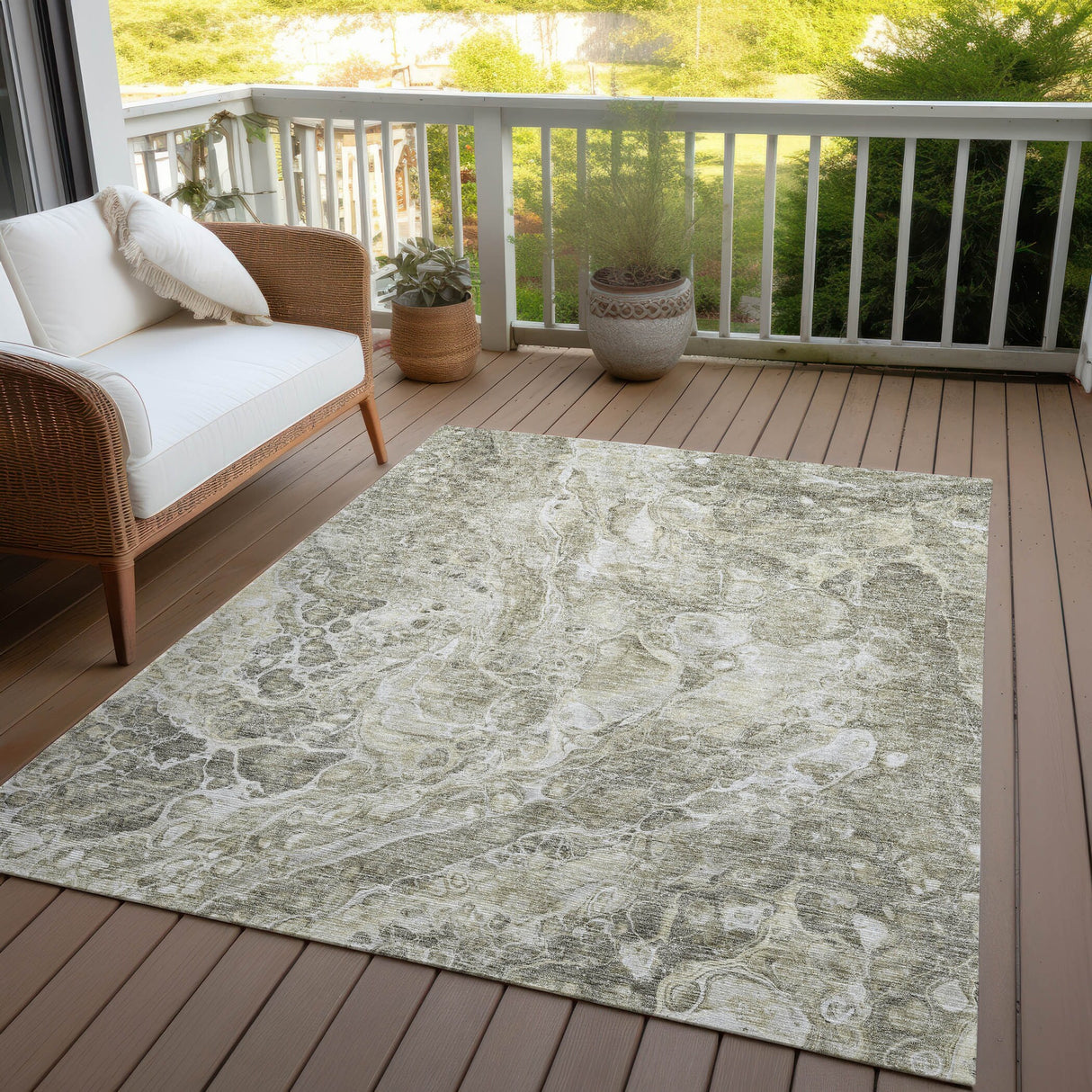 Machine Washable Indoor/ Outdoor Chantille Abstract Watercolor Rug