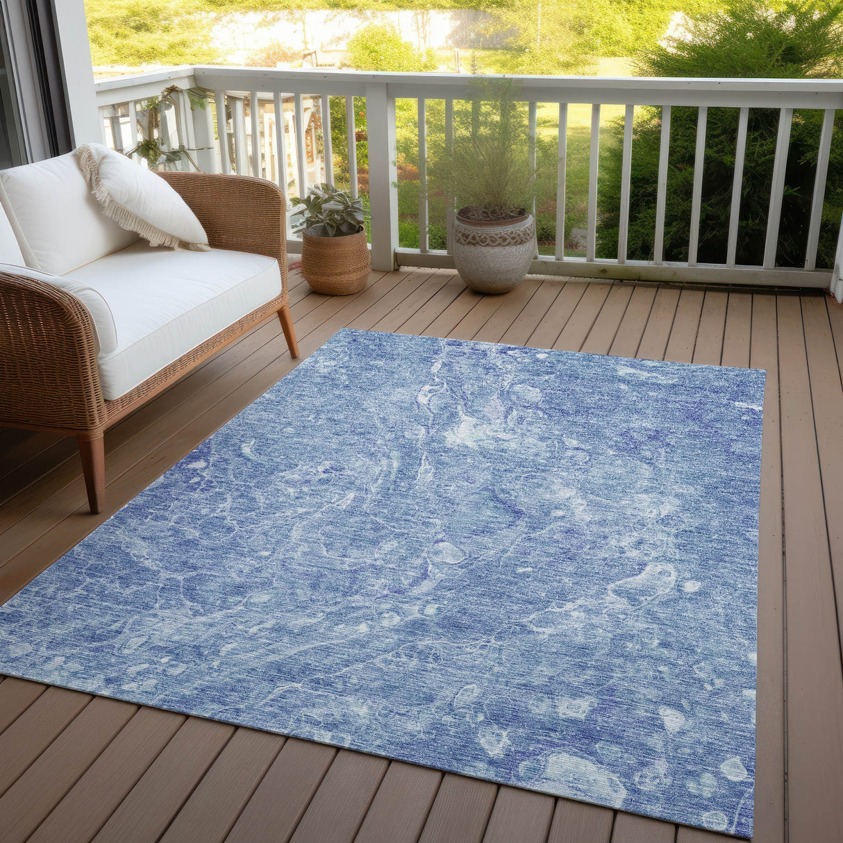 Machine Washable Indoor/ Outdoor Chantille Abstract Watercolor Rug